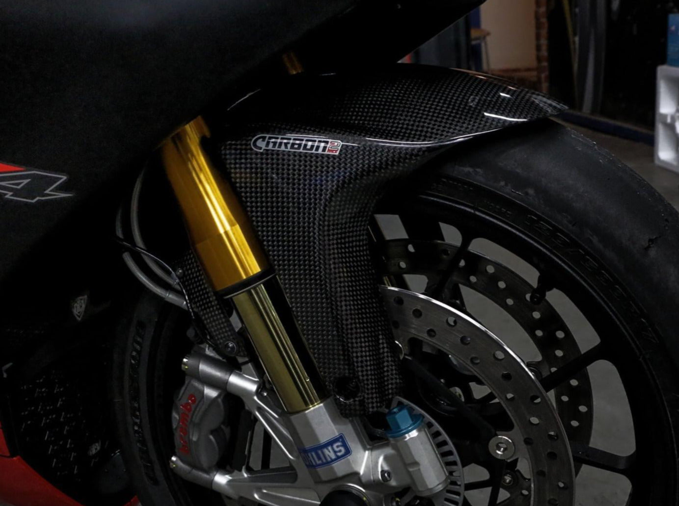 CARBON2RACE Aprilia RSV4 (09/20) Carbon Front Fender