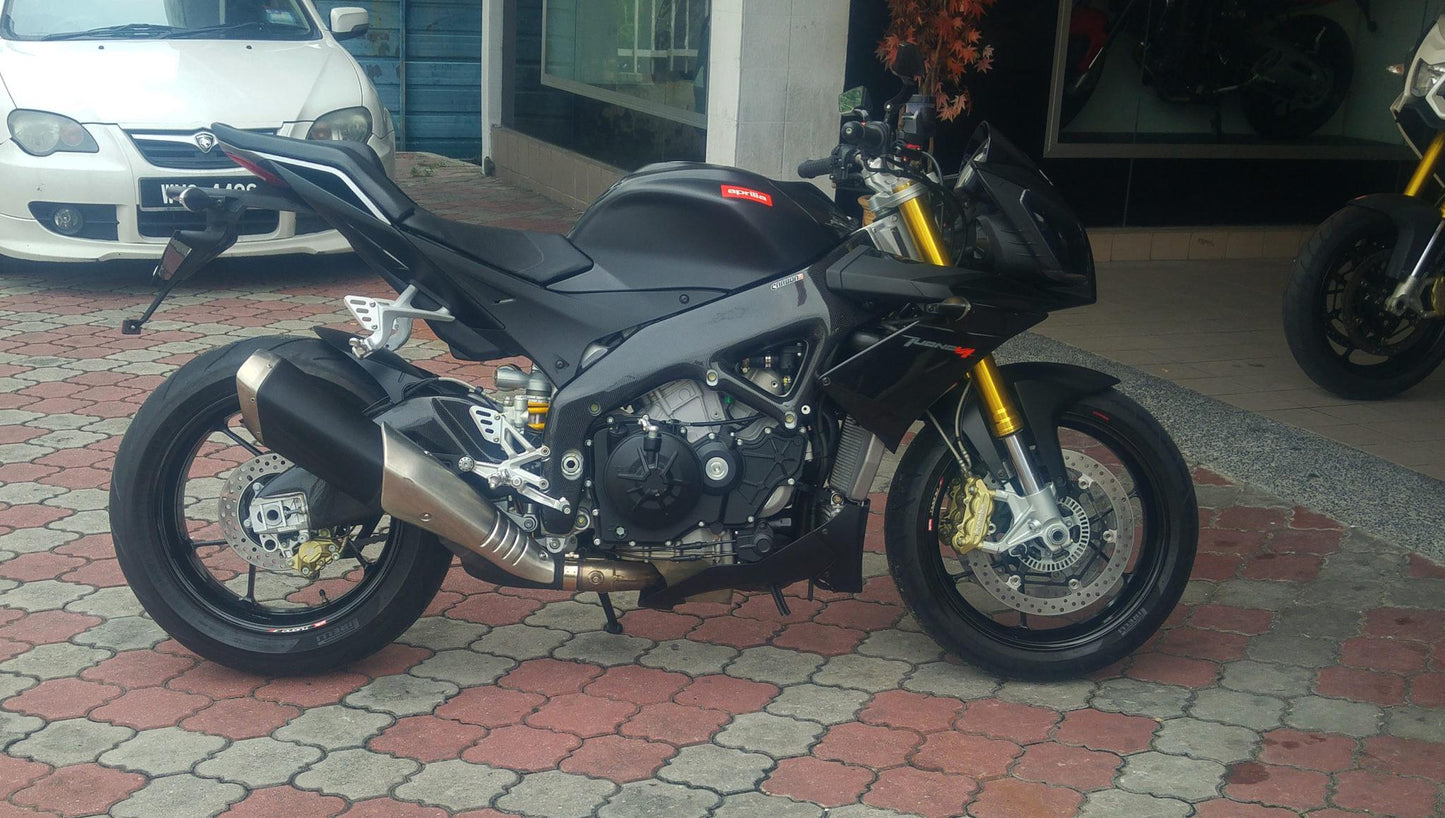 CARBON2RACE Aprilia Tuono V4 (11/20) Carbon Frame Covers