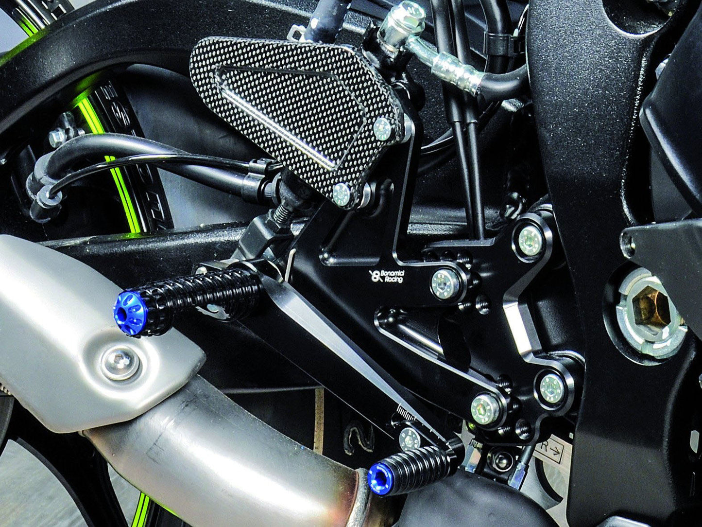 S011 - BONAMICI RACING Suzuki GSX-R1000 (2017+) Adjustable Rearset