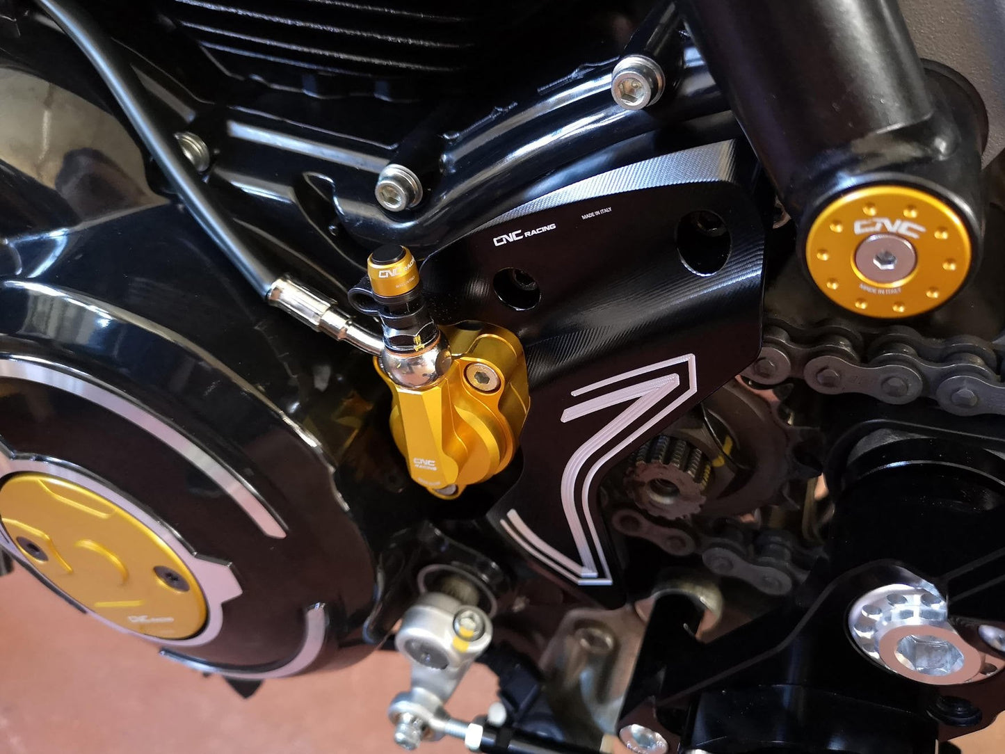 CP174 - CNC RACING Ducati Front Sprocket Cover
