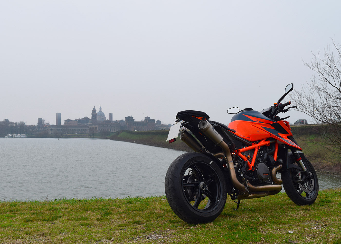 SPARK KTM 1290 Super Duke R (2020+) Titanium Semi-Full Double Exhaust System "Grid-o" (EU homologated)