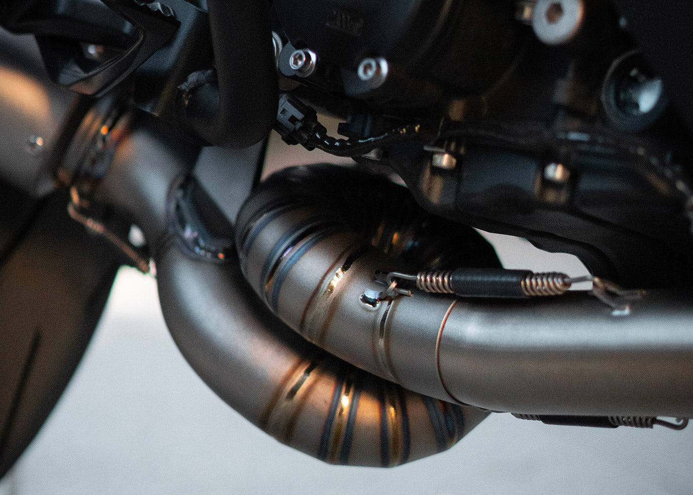 SPARK Yamaha MT-09 / Tracer 900 / XSR900 (14/20) Titanium Full Exhaust System "Grid-O" (racing)