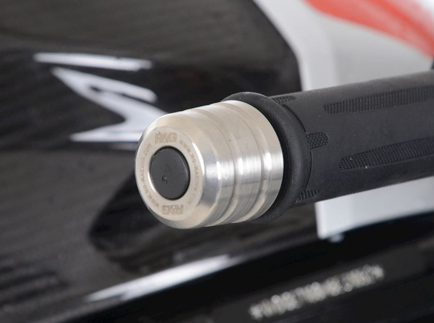 BE0182/BE0183 - R&G RACING Yamaha Tracer 9/GT/BMW M1000RR (2021+) Handlebar End Sliders