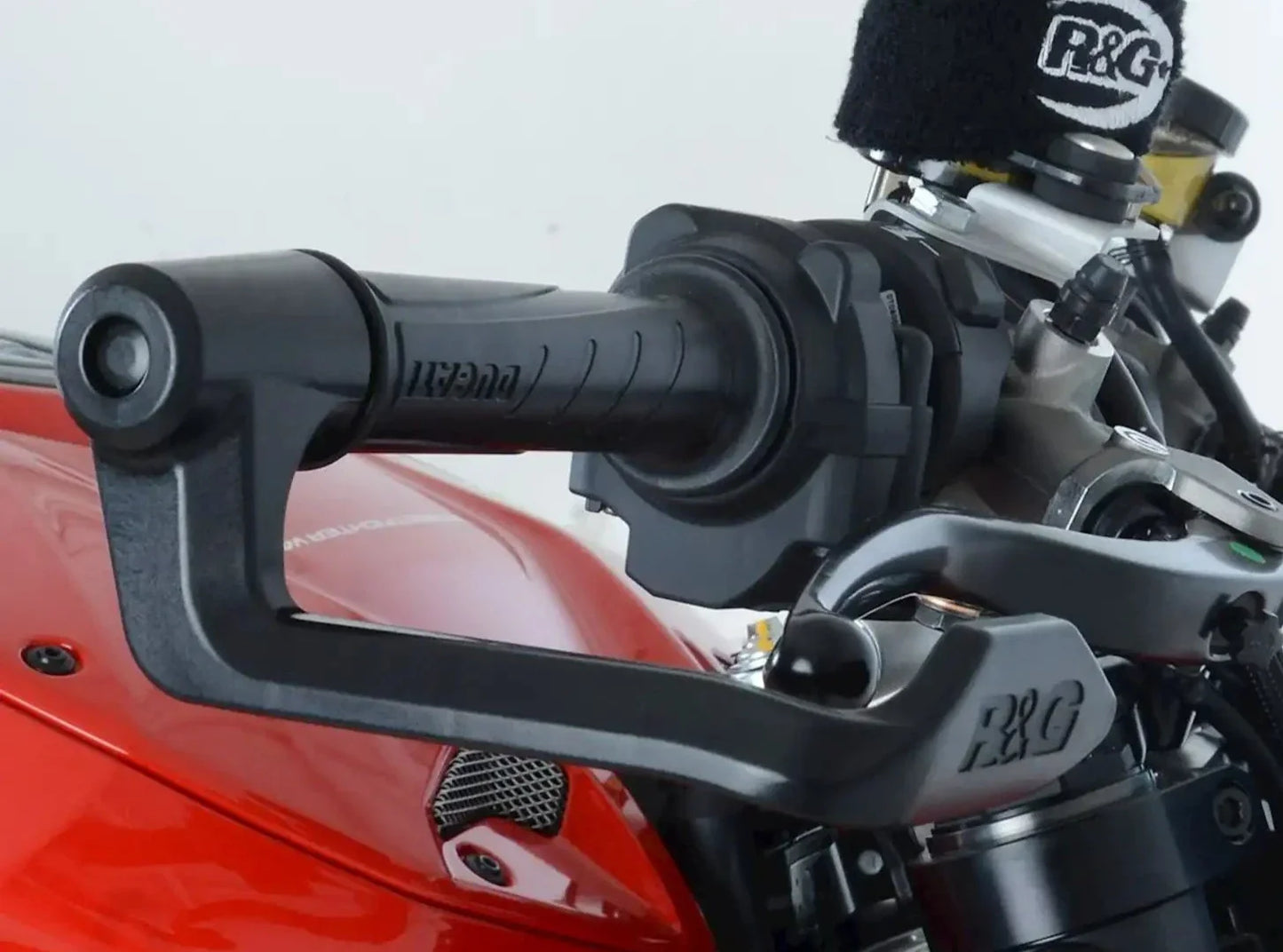 BLG0036 - R&G RACING Triumph Brake Lever Guard
