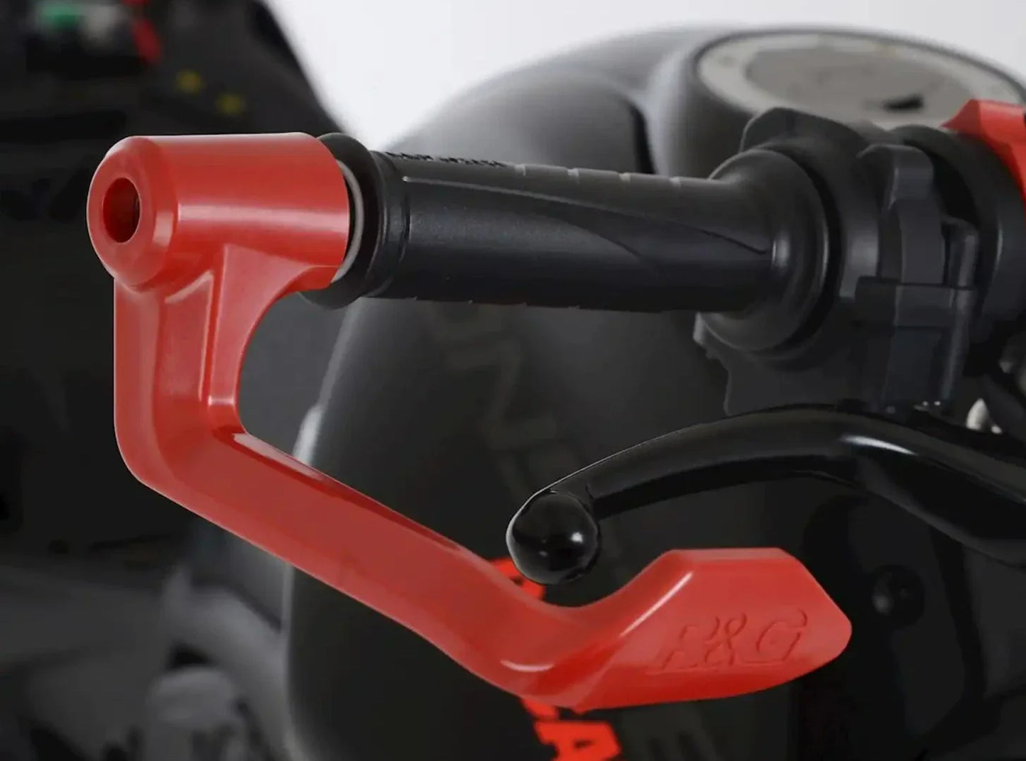 BLG0005 - R&G RACING Suzuki SV650X / GSX-S1000 / R600 / 750 Brake Lever Guard