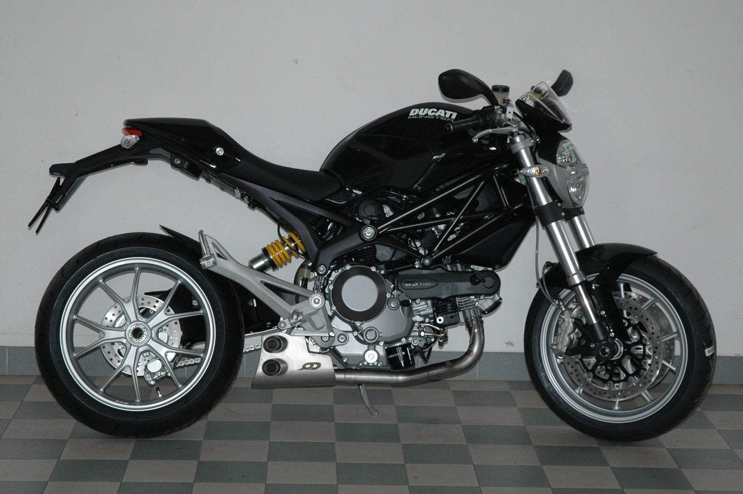 QD EXHAUST Ducati Monster 1100 / 1100 Evo (09/13) Full Exhaust System "Ex-Box" (EURO3)