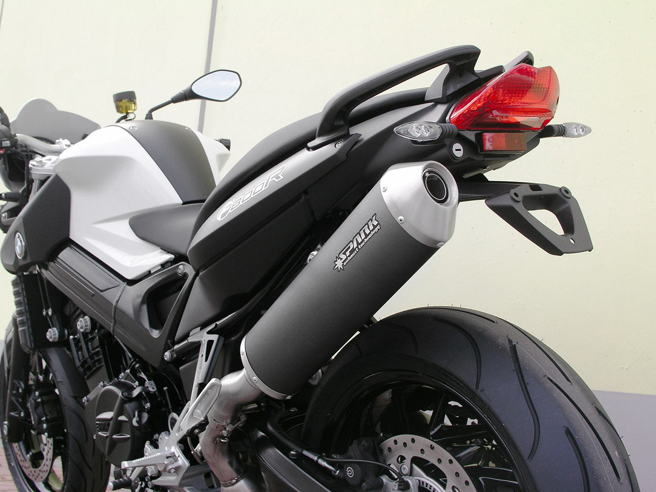SPARK BMW F800R (09/16) Slip-on Exhaust "Oval" (EU homologated)