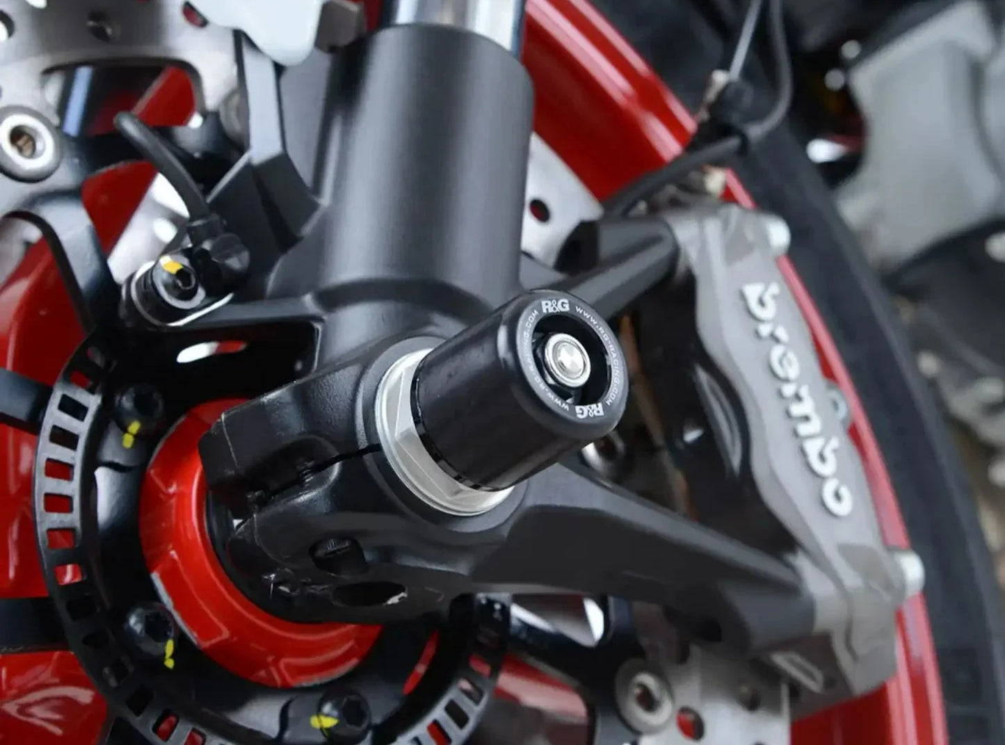 FP0097 - R&G RACING Ducati Front Wheel Sliders