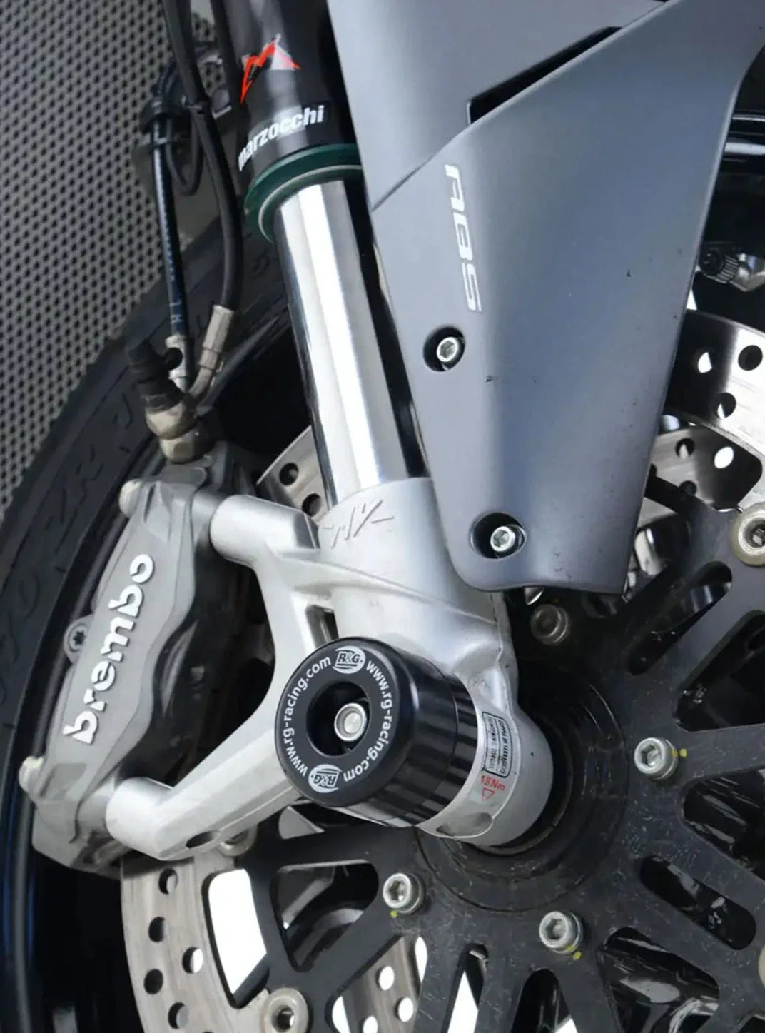 FP0177 - R&G RACING MV Agusta Turismo Veloce / Stradale Front Wheel Sliders