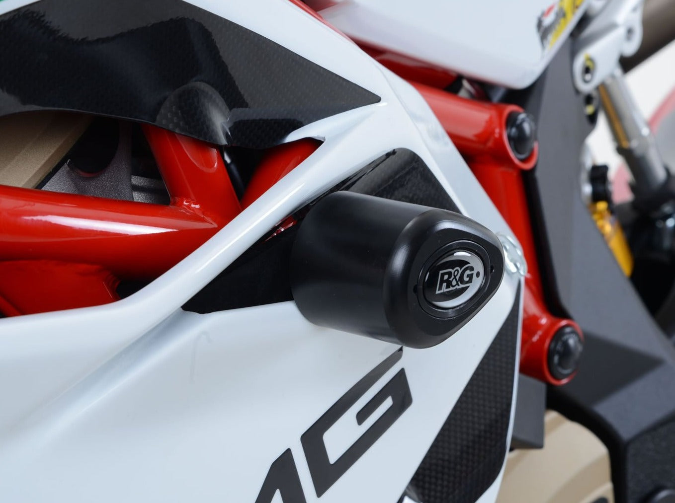 CP0398 - R&G RACING MV Agusta F4 1000 RC (15/18) Frame Crash Protection Sliders "Aero"