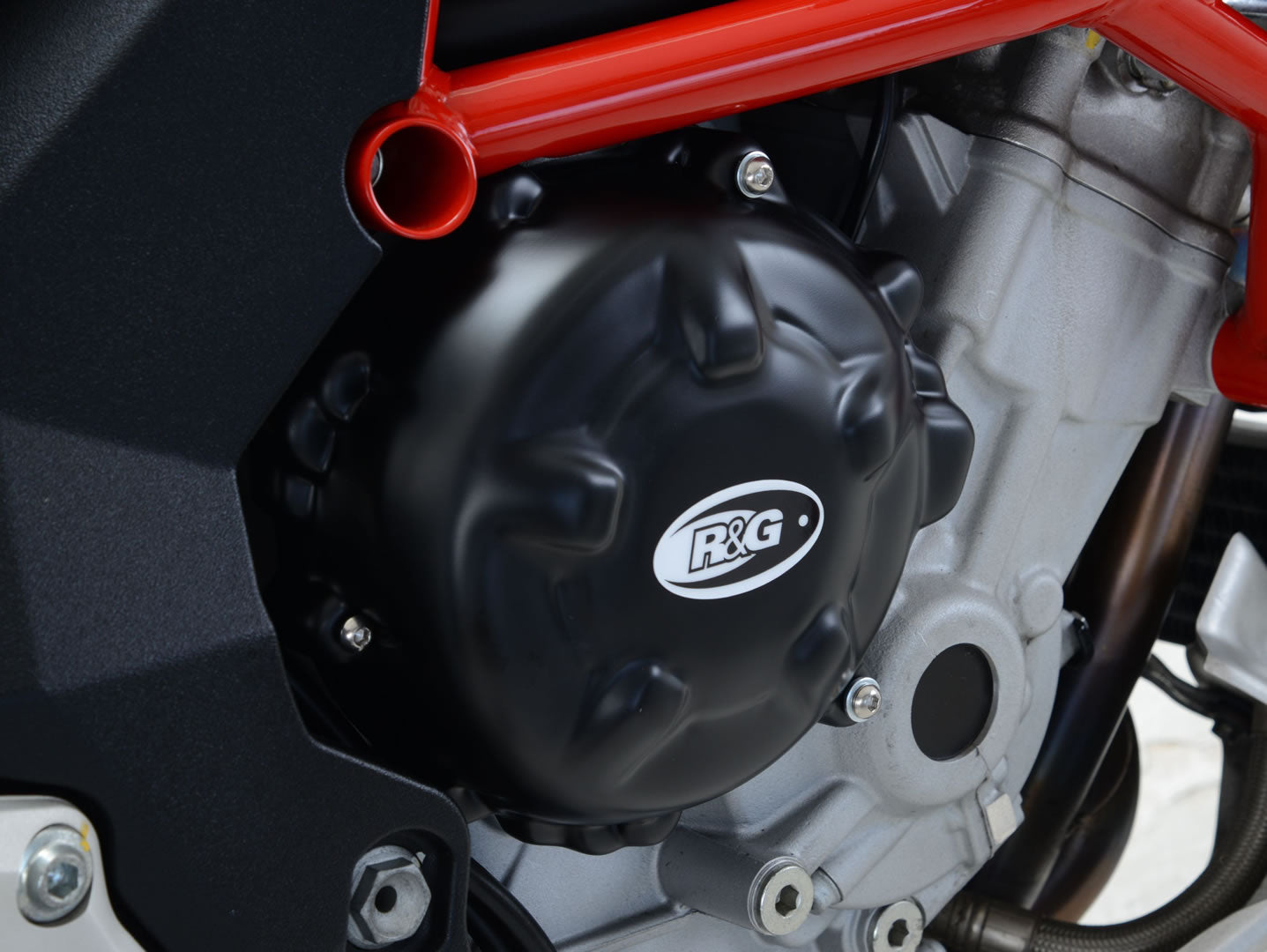 R&G RACING MV Agusta Turismo Veloce 800 (15/18) Clutch Cover Protection (right side)