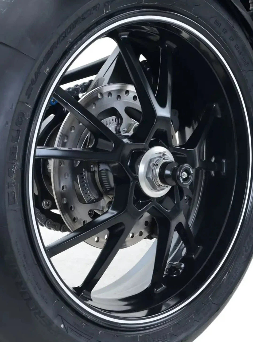 SS0032 - R&G RACING Triumph Speed Triple / S / R / RS Rear Wheel Sliders (paddock stand bobbins)