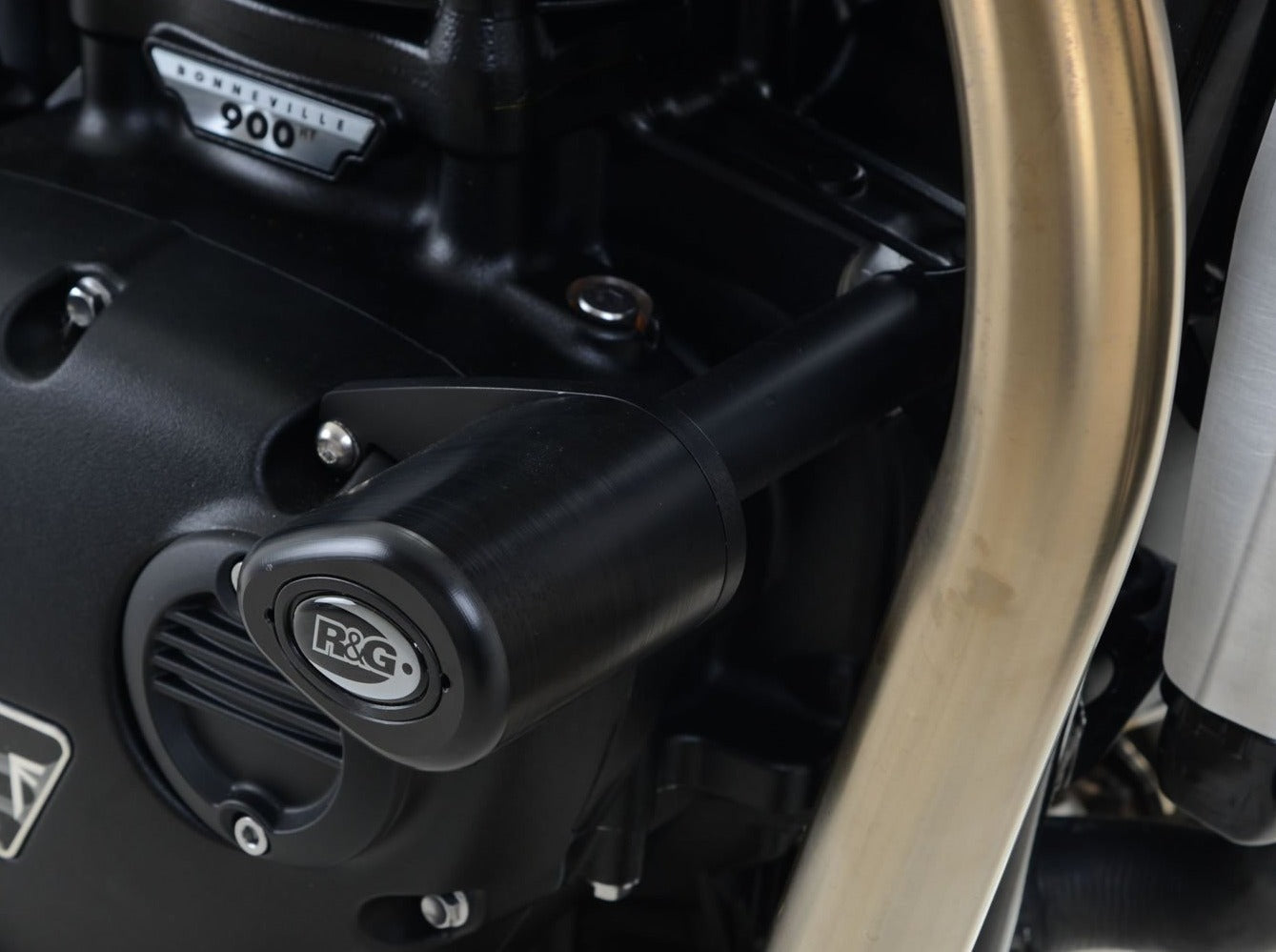 CP0407 - R&G RACING Triumph Frame Crash Protection Sliders "Aero"