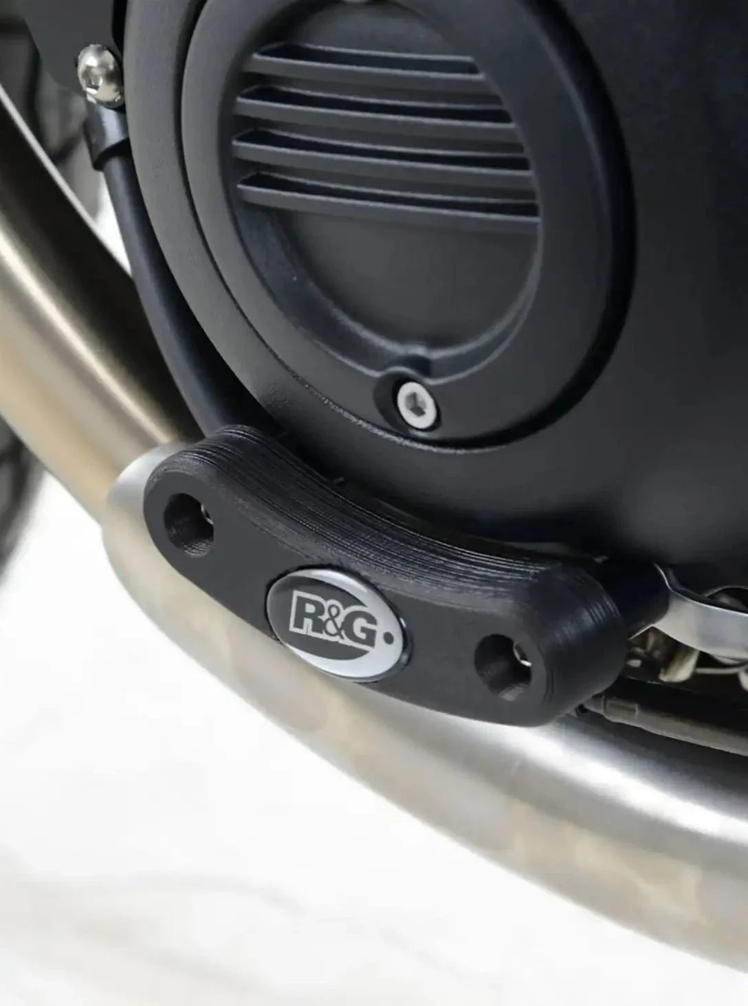 ECS0108 - R&G RACING Triumph Engine Case Slider (left)