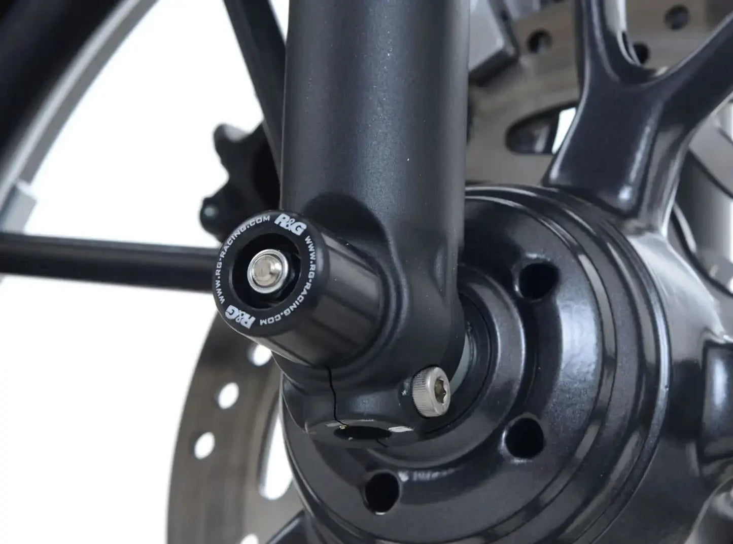 FP0189 - R&G RACING Triumph Street Twin Front Wheel Sliders