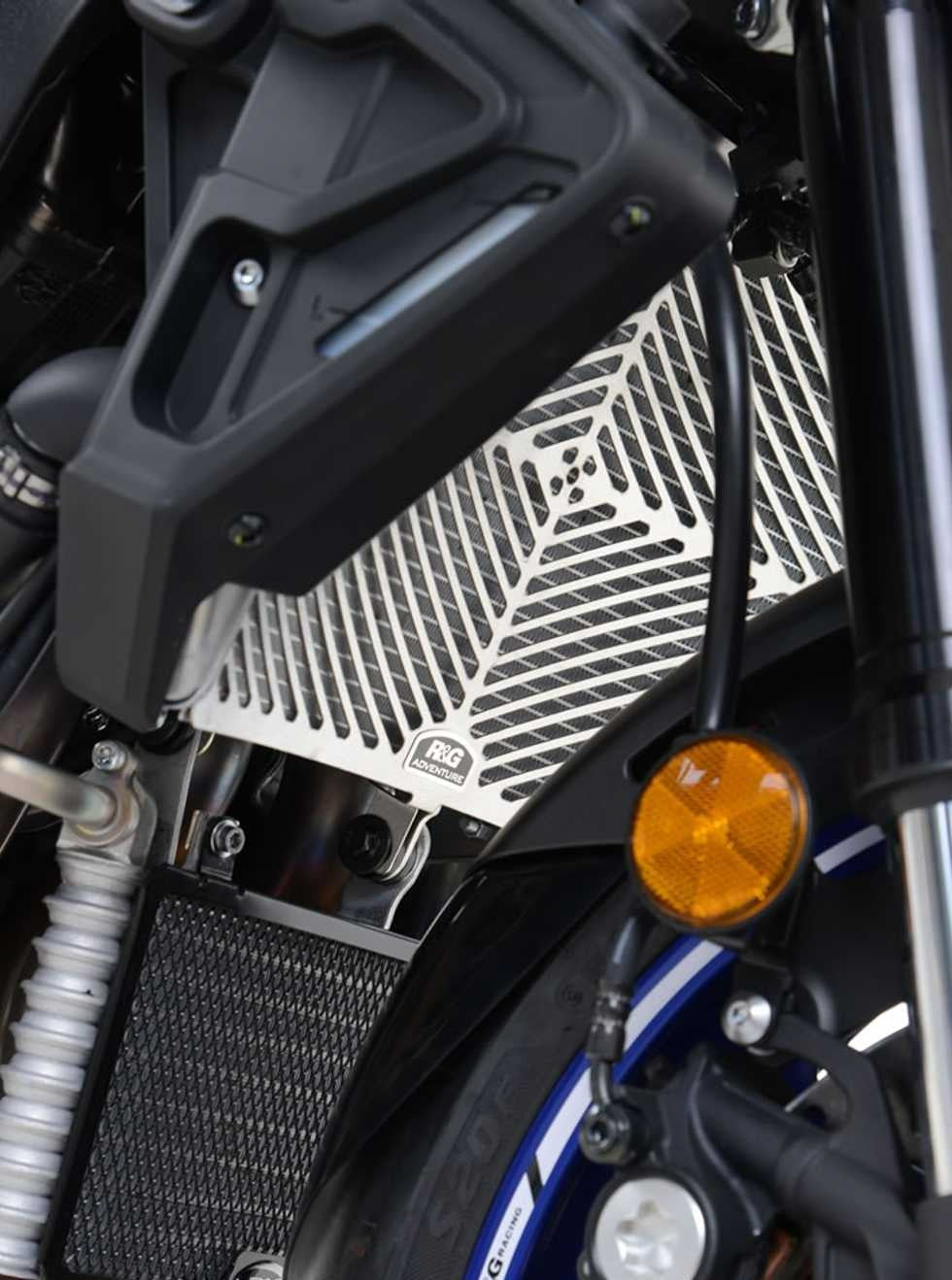 SRG0036 - R&G RACING Yamaha MT-10 / YZF-R1 Radiator Guard (steel)