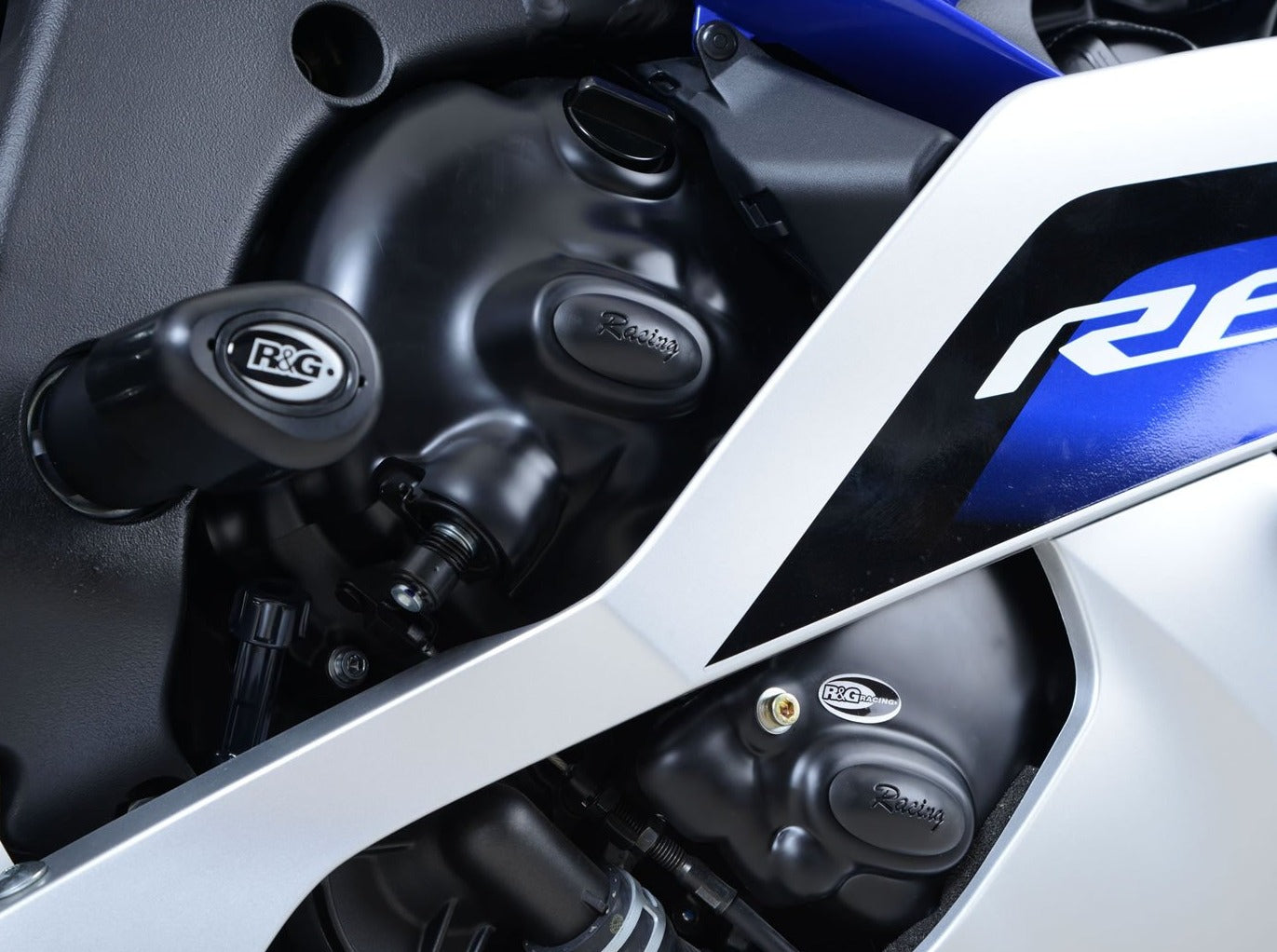 R&G RACING Yamaha YZF-R6 (2008+) Clutch Cover Protection (right side, racing)