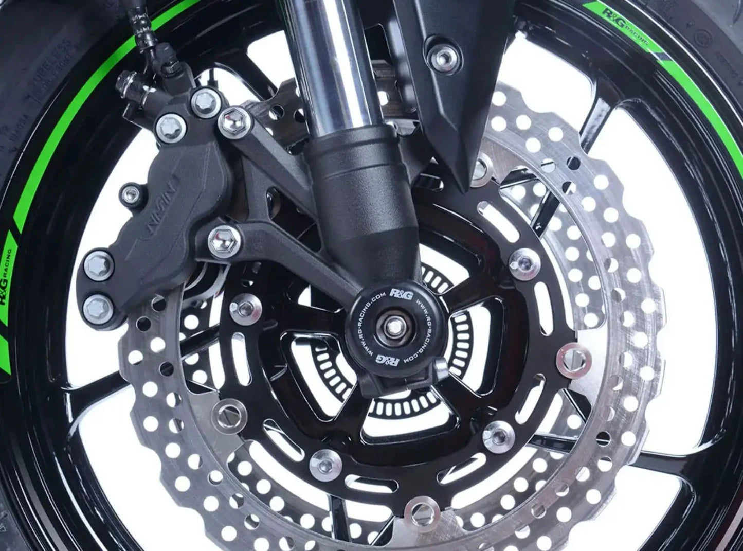 FP0194 - R&G RACING Kawasaki Z900 / Z900RS Front Wheel Sliders