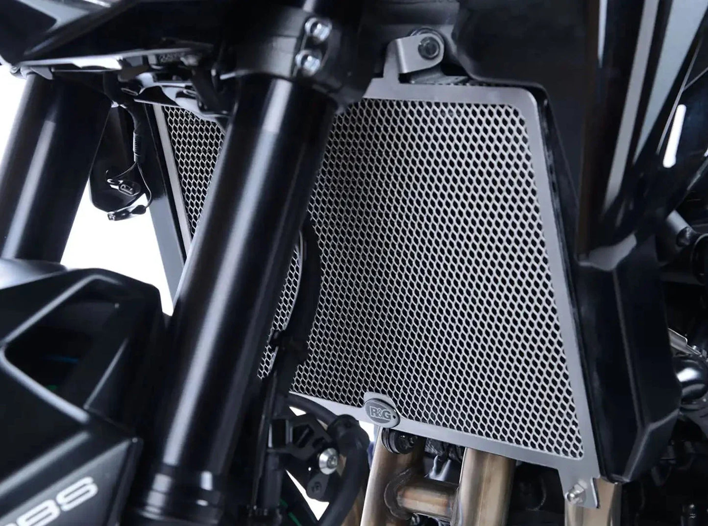 RAD0211 - R&G RACING Kawasaki Z900 / Z900RS Radiator Guard