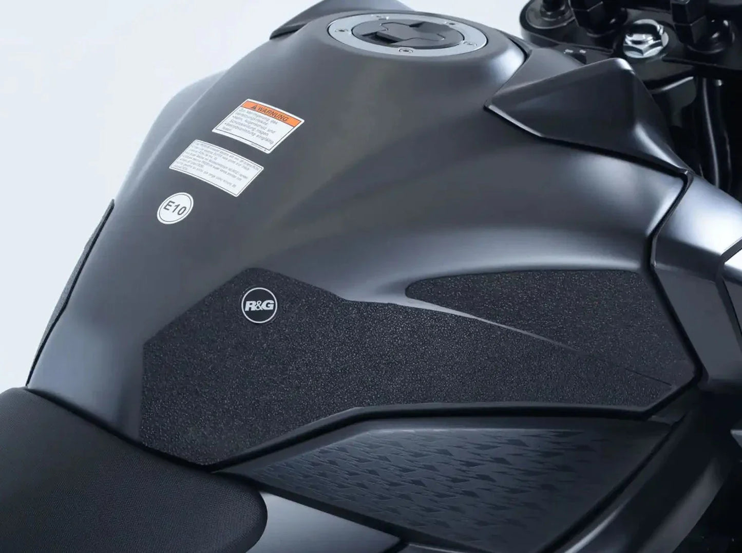 EZRG726 - R&G RACING Suzuki GSX-S750 (17/21) Fuel Tank Traction Grips