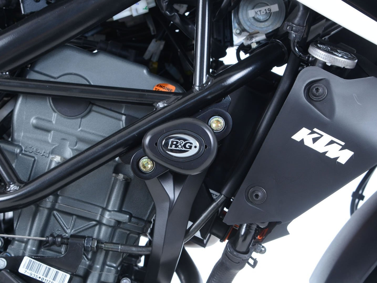 CP0289 - R&G RACING KTM 125/200/250/390 Duke Frame Crash Protection Sliders "Aero"