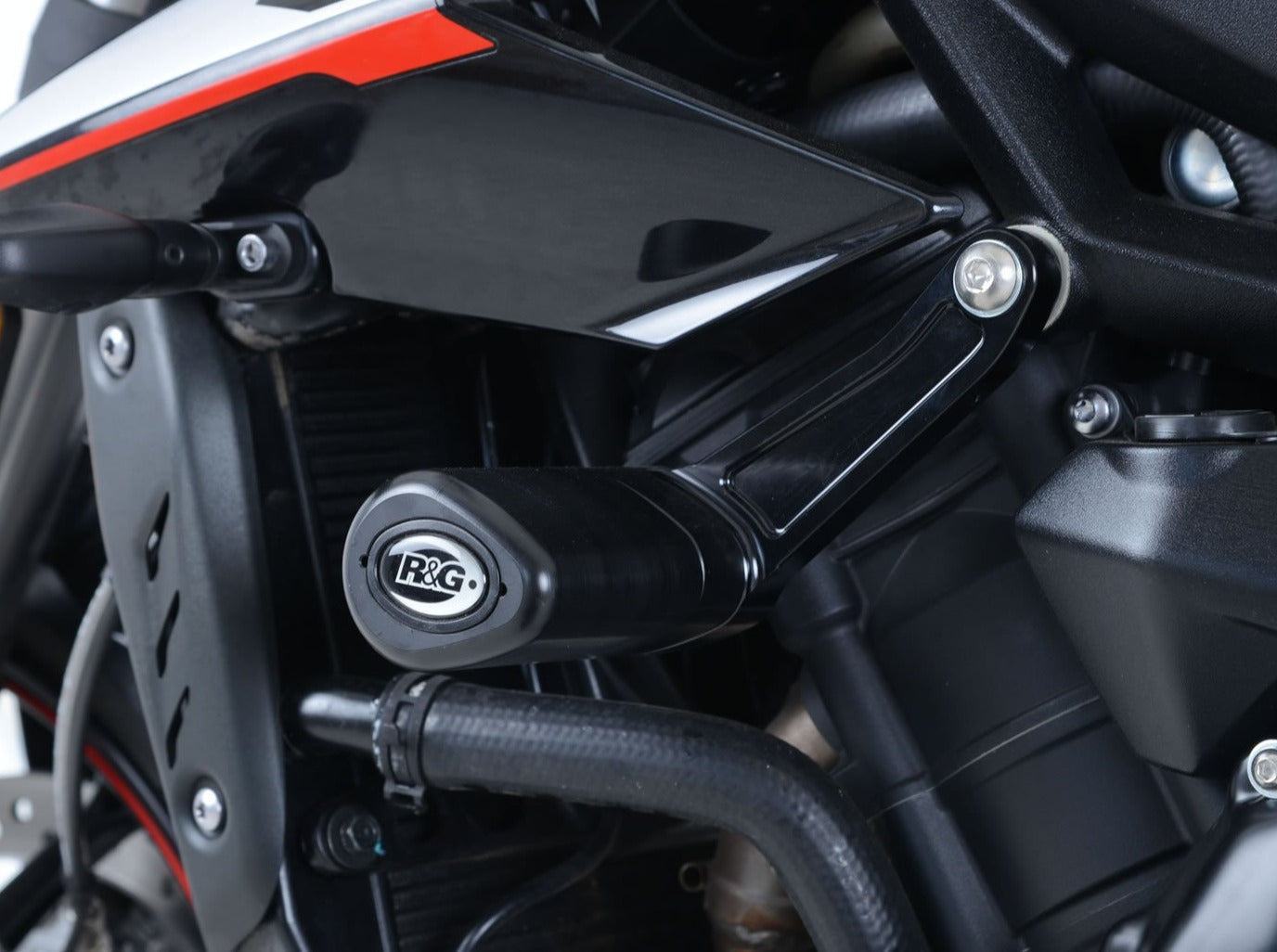 CP0430 - R&G RACING Triumph Street Triple S / R / RS Frame Crash Protection Sliders "Aero"