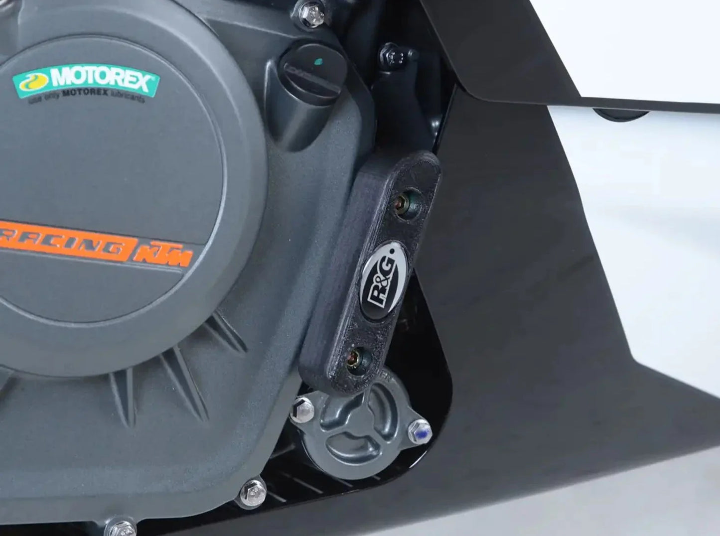 ECS0123 - R&G RACING KTM RC 390 (17/21) Engine Case Slider (right)