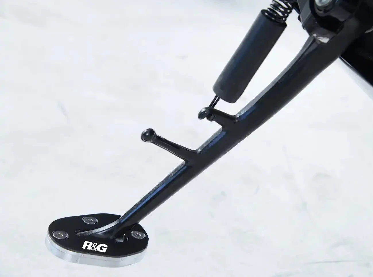 PKS0105 - R&G RACING Yamaha YZF-R6 (17/20) Kickstand Pad (shoe)