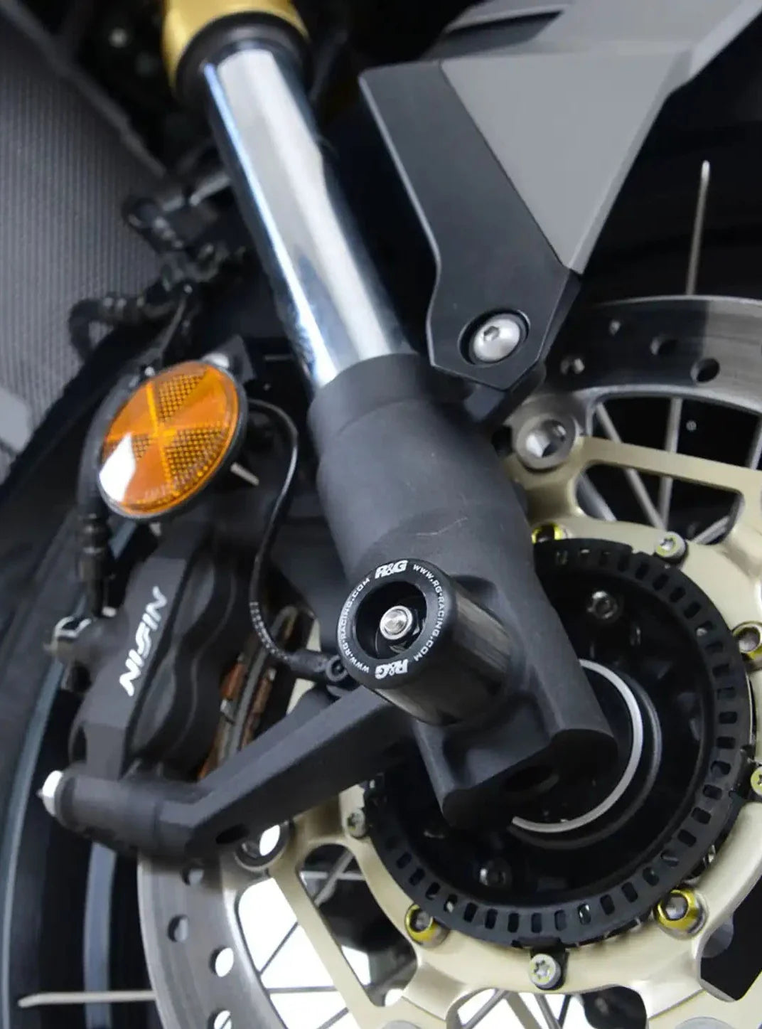 FP0200 - R&G RACING Honda X-ADV 750 (2017+) Front Wheel Sliders
