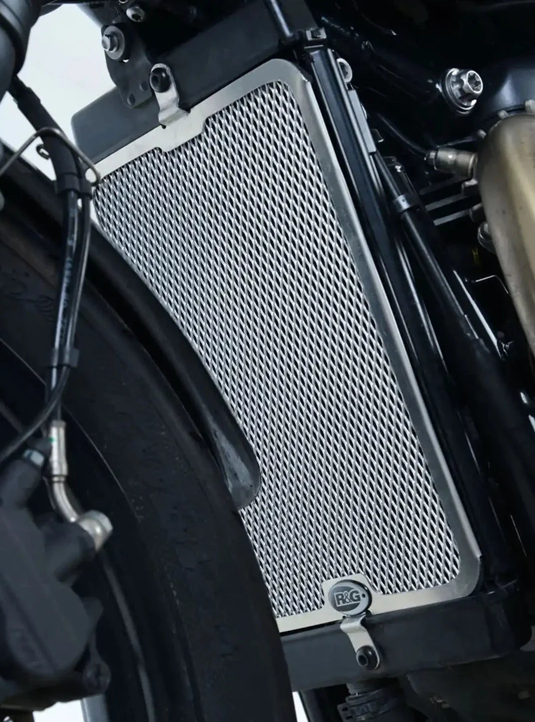 RAD0224 - R&G RACING Triumph Bonneville Bobber (17/19) Radiator Guard