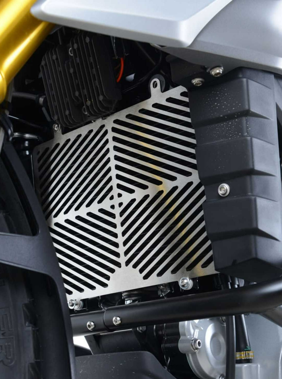SRG0054 - R&G RACING BMW G310R / G310GS (2017+) Radiator Guard (steel)