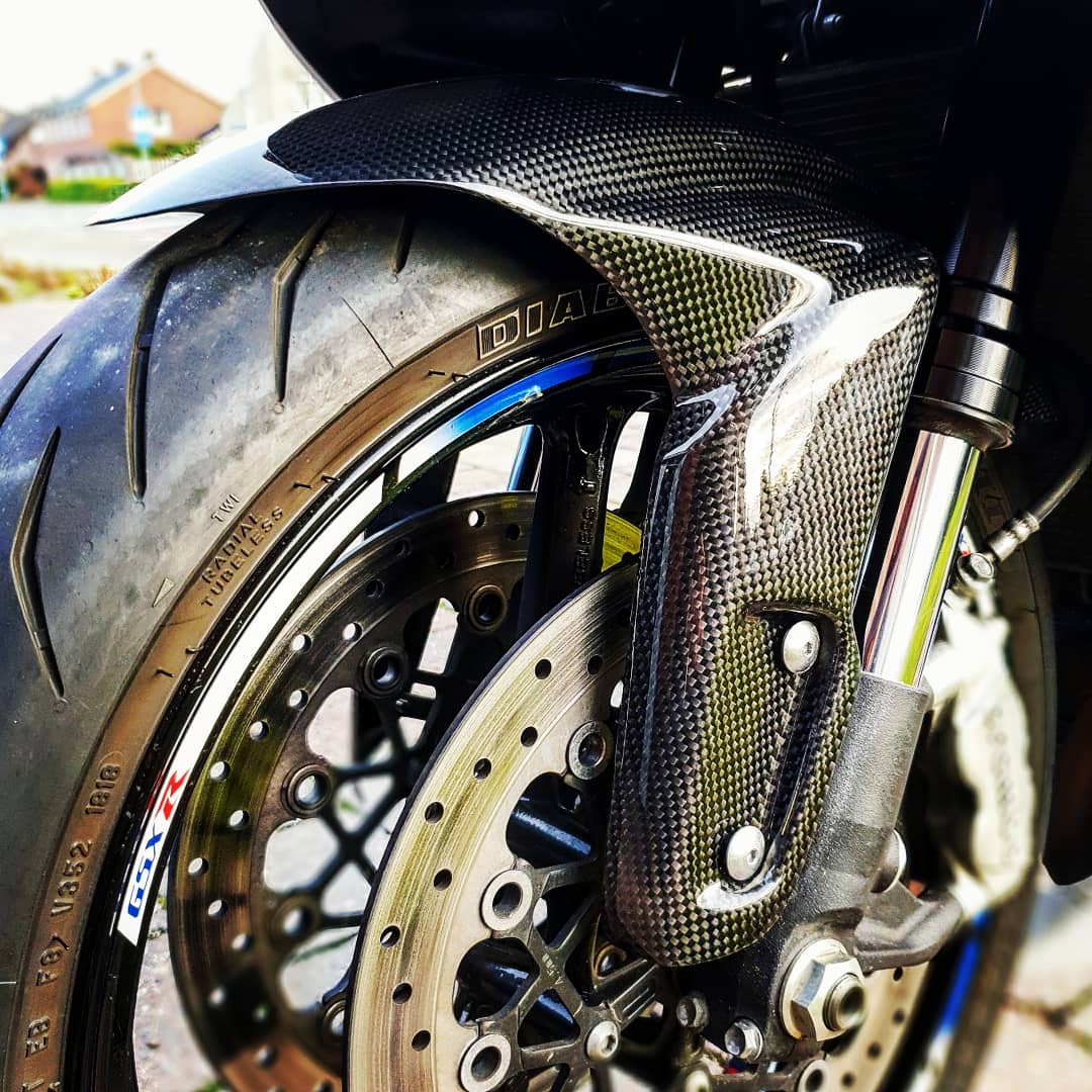 CARBON2RACE Suzuki GSX-R600/750 (11/18) Carbon Front Fender