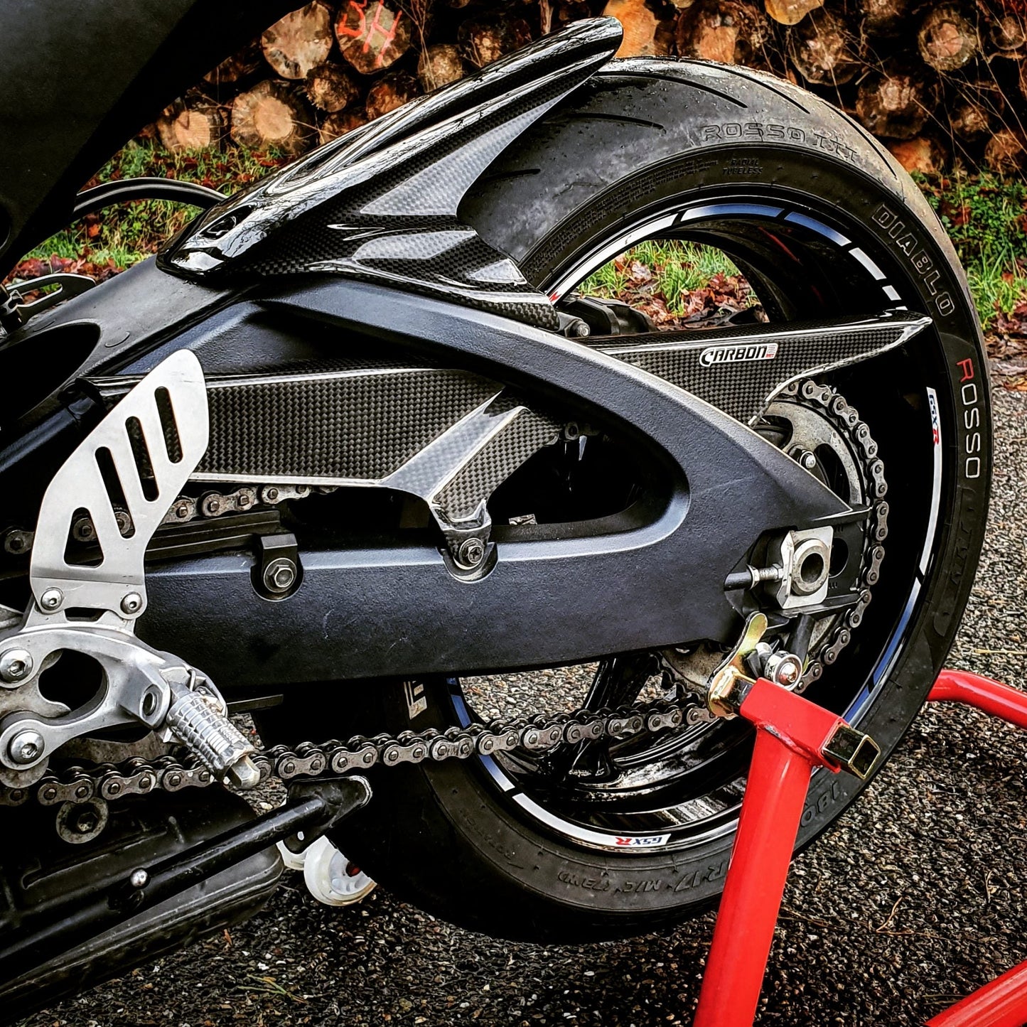 CARBON2RACE Suzuki GSX-R600/750 (11/18) Carbon Rear Hugger