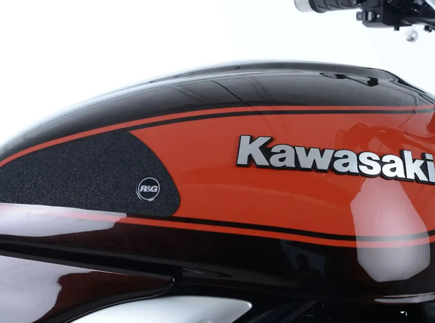 EZRG432 - R&G RACING Kawasaki Z900RS (2018+) Fuel Tank Traction Grips