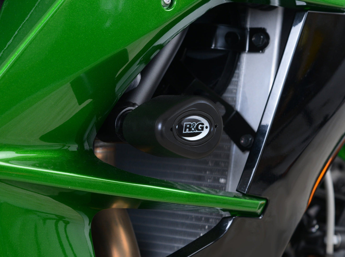 CP0445 - R&G RACING Kawasaki H2 SX (2018+) Frame Crash Protection Sliders "Aero"