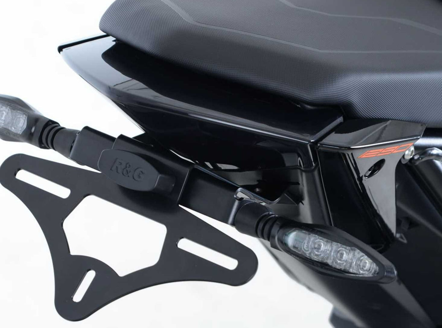 LP0231 - R&G RACING KTM 1290 Super Duke R (17/19) Tail Tidy