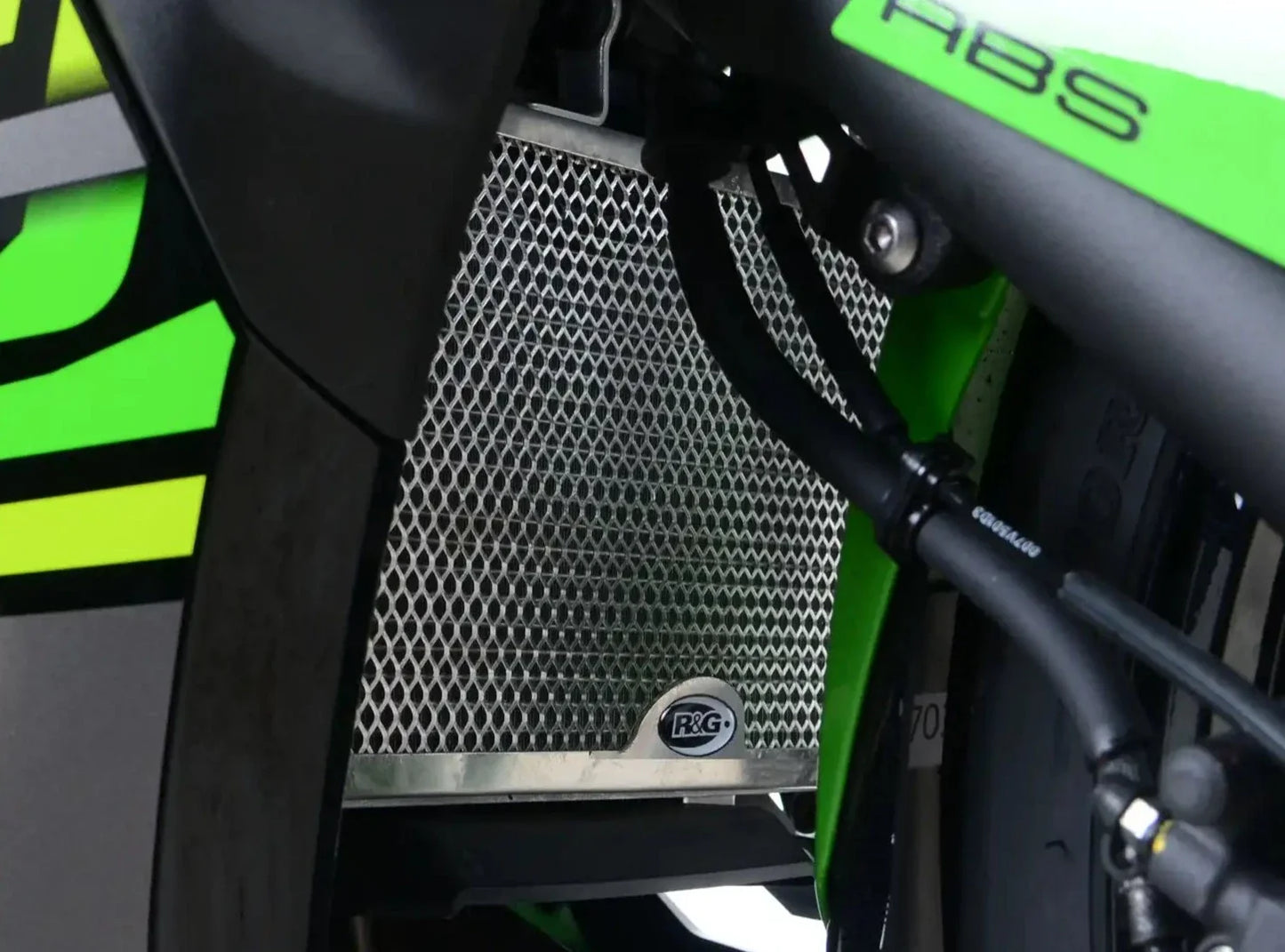 RAD0230 - R&G RACING Kawasaki Ninja 250 / 400 / Z400 / Z250 Radiator Guard
