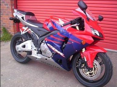 CP0099 - R&G RACING Honda CBR600RR (03/06) Frame Crash Protection Sliders "Classic"