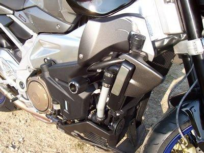 CP0177 - R&G RACING Aprilia Tuono V2 (06/10) Frame Crash Protection Sliders "Classic" (front)