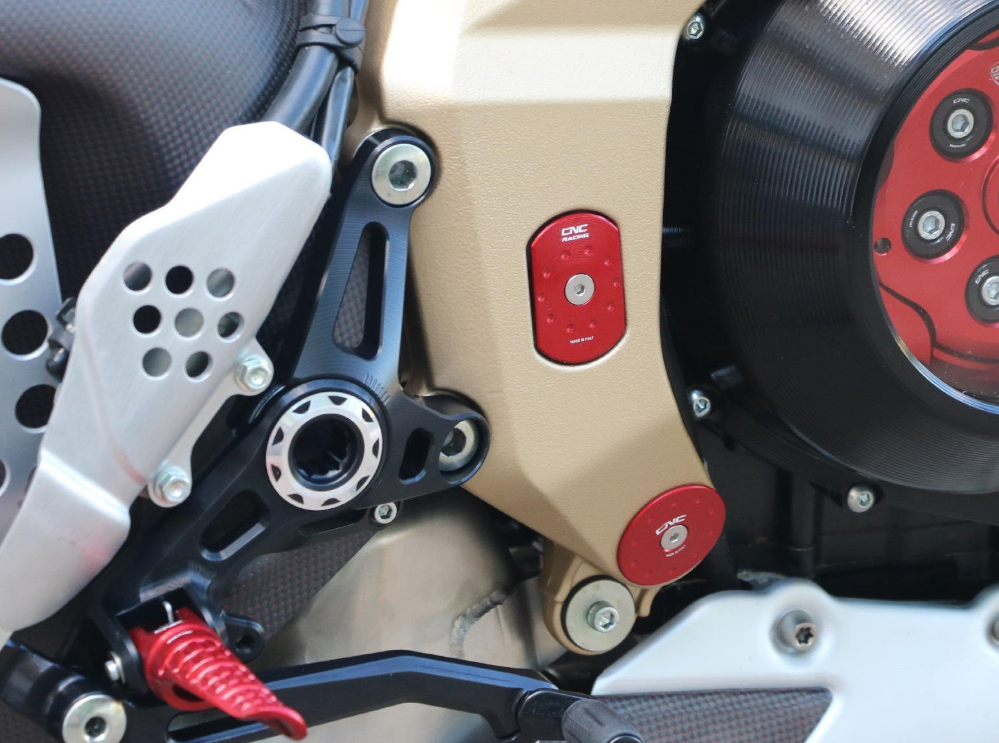 TT362 - CNC RACING MV Agusta Brutale 1000 RR Frame Plugs