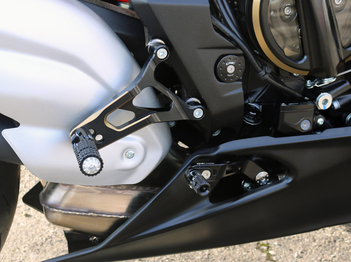 PE227 - CNC RACING MV Agusta F3 / Superveloce Adjustable Rearset