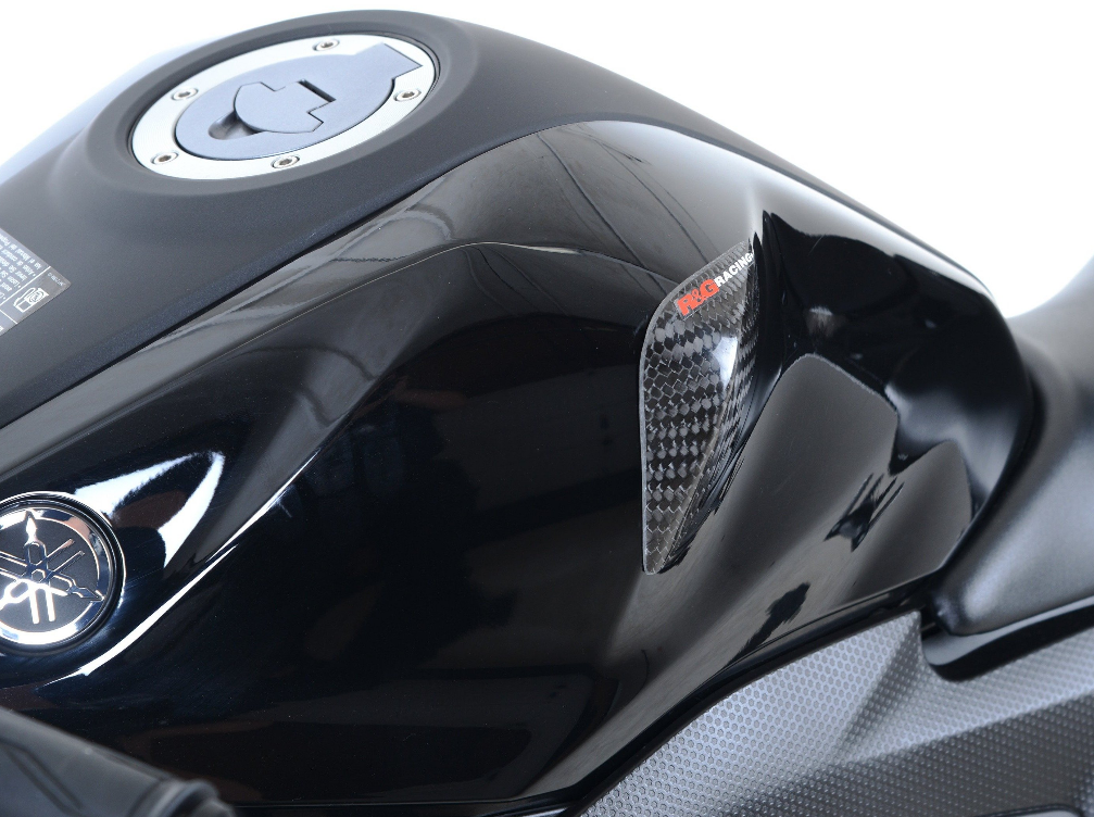 TS0027 - R&G RACING Yamaha YZF-R25/R3 (14/18) Carbon Fuel Tank Protection Sliders
