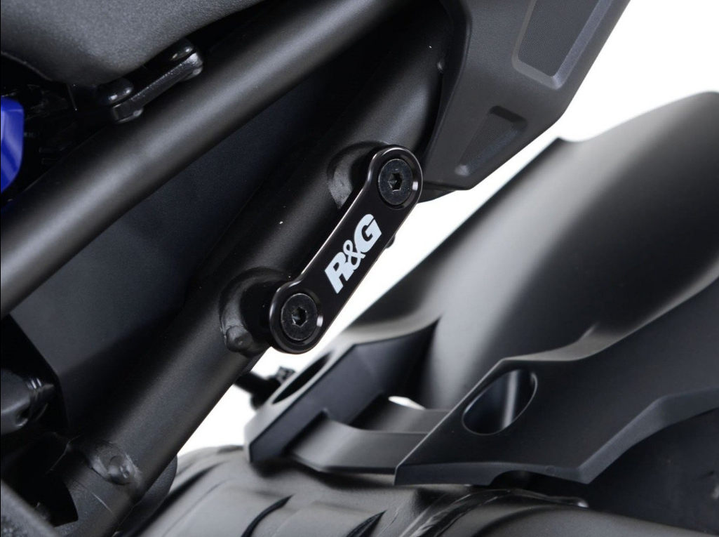 BLP0060 - R&G RACING Yamaha MT-10 (2016+) Footrest Blanking Plates