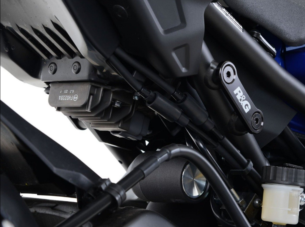 BLP0060 - R&G RACING Yamaha MT-10 (2016+) Footrest Blanking Plates