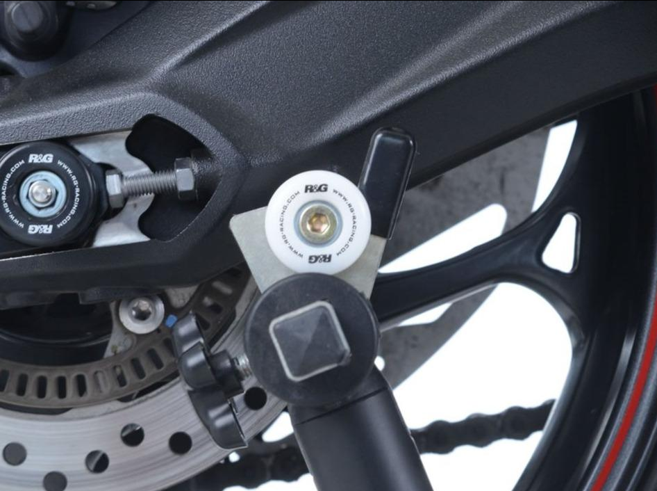 R&G RACING Triumph Street Triple (2013+) Paddock Stand Bobbins