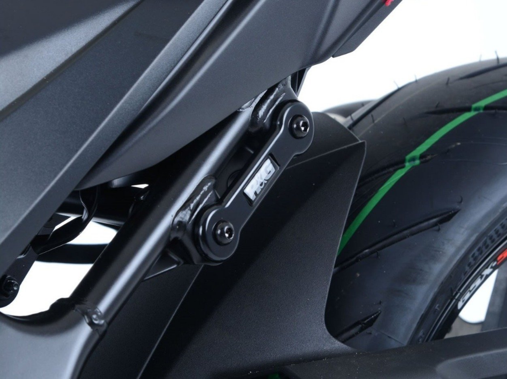 BLP0009 - R&G RACING Suzuki GSR750 / GSX-S750 Footrest Blanking Plates