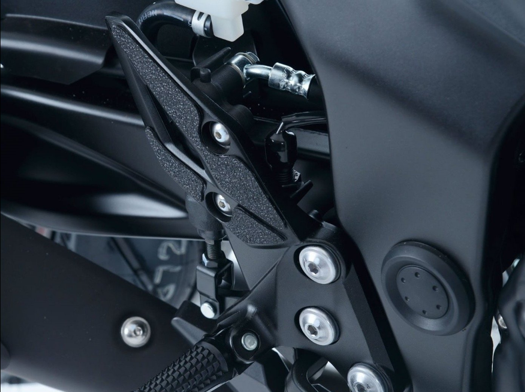 EZBG709 - R&G RACING Suzuki GSX-S750 (17/21) Heel Guard Kit