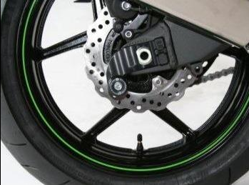 R&G RACING Kawasaki Ninja ZX-10R (04/10) Paddock Stand Bobbins (Offset)