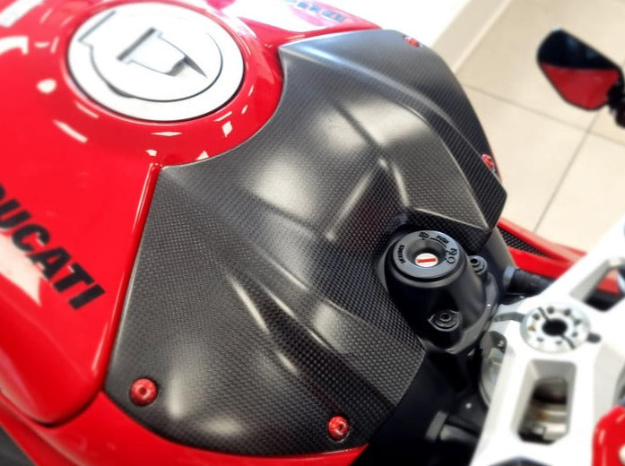 ZA871 - CNC RACING Ducati Superbike Panigale V4 / R / S (2022+) Fuel Tank Cover (Matt Carbon)