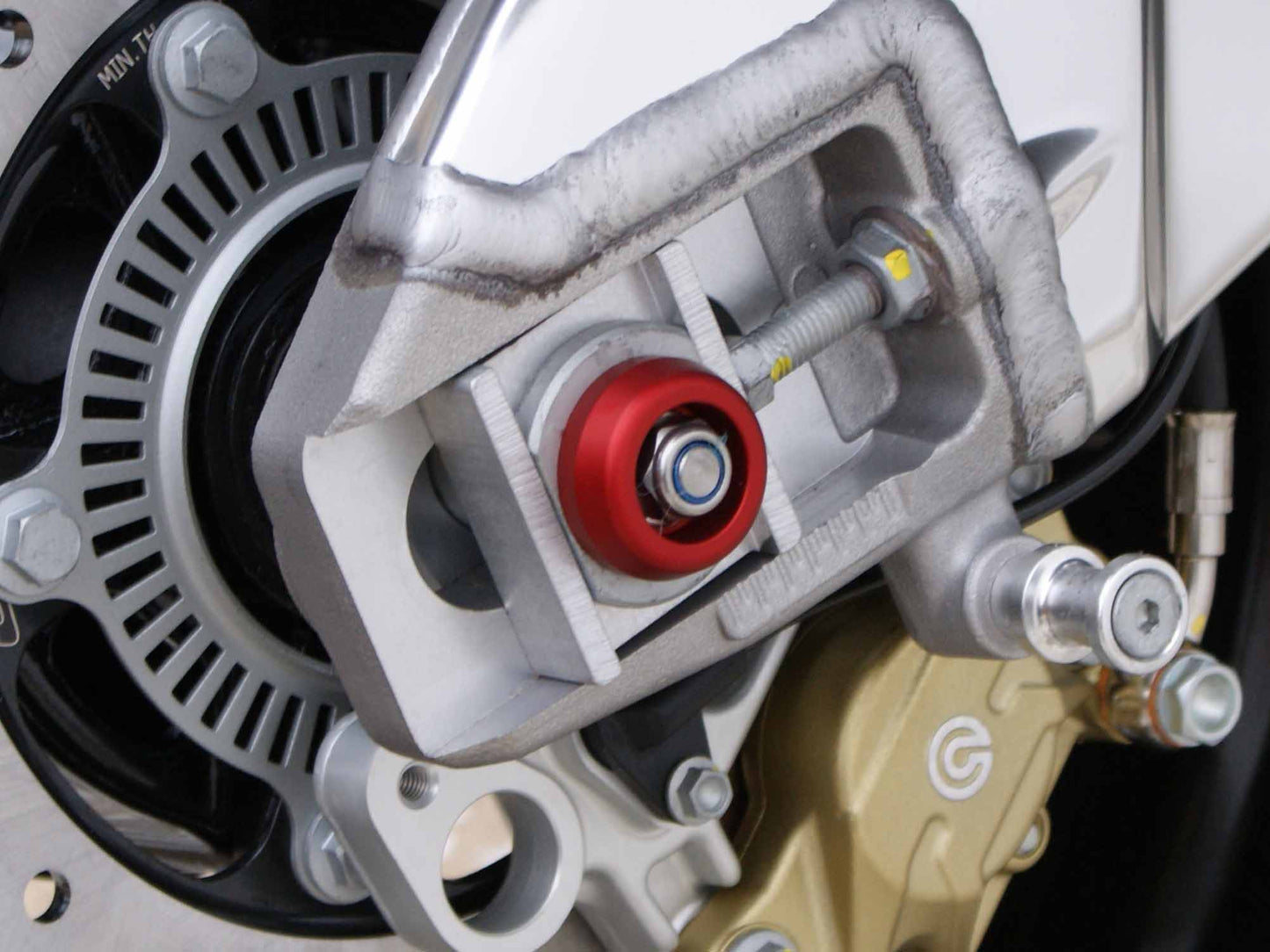 EVOTECH Aprilia RSV4 / Tuono V4 Rear Wheel Slider